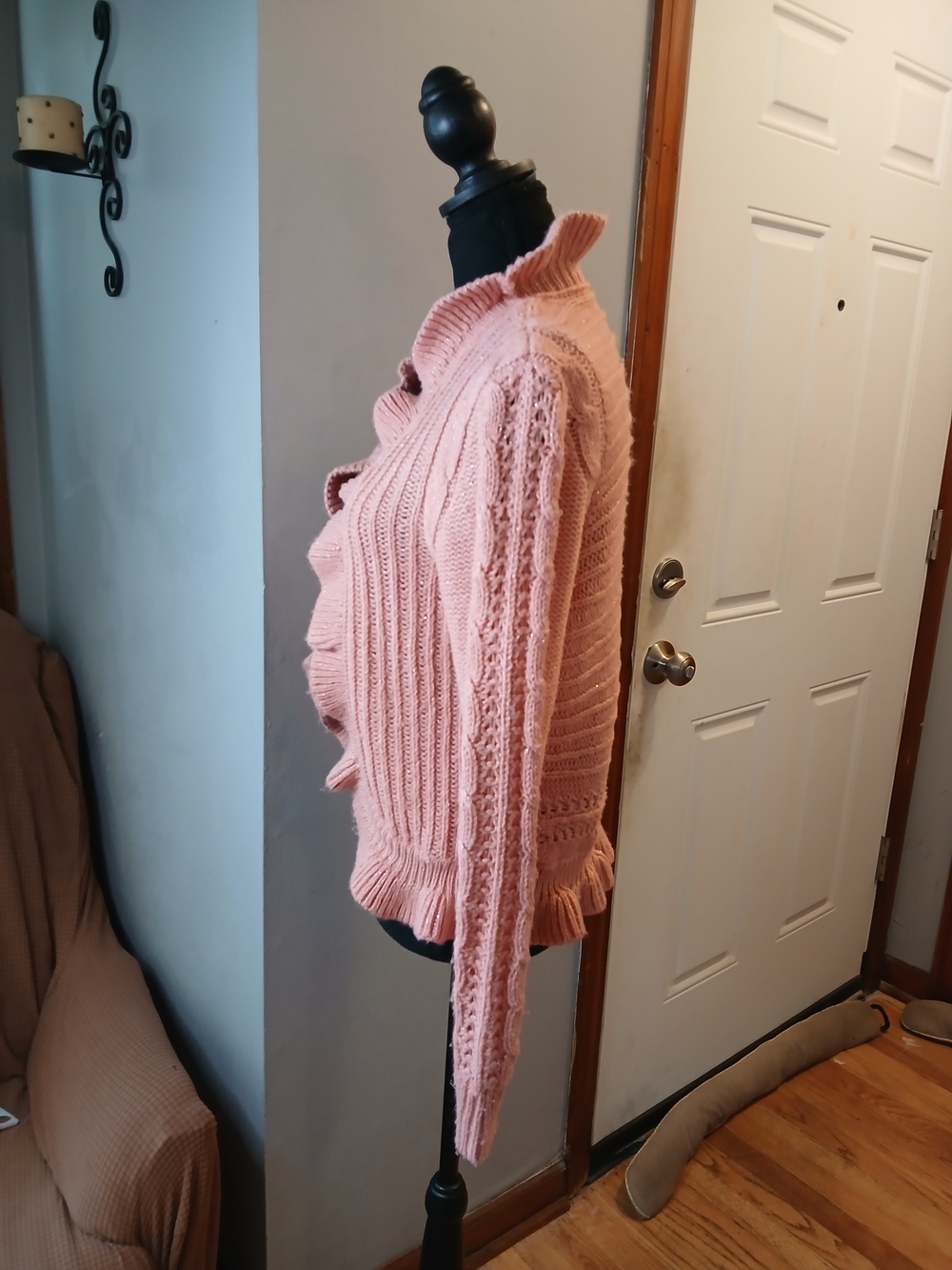 Elle Dusty Pink Ruffle-Front Cable Knit Cardigan - Picture 5 of 8